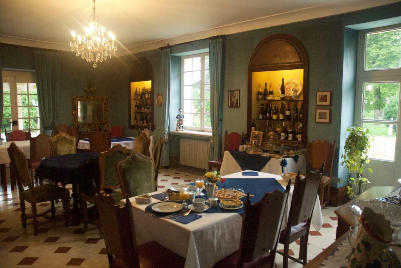 Le Clos Des Cedres B&B La Rochefoucauld Exterior photo